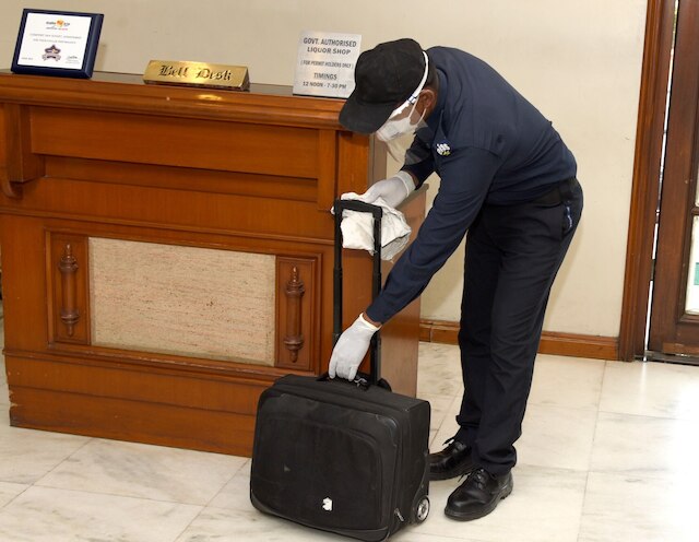 コンフォート イン サンセット