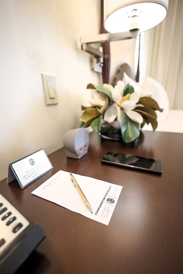 ザ コートレイ ホテル アンド スイーツ