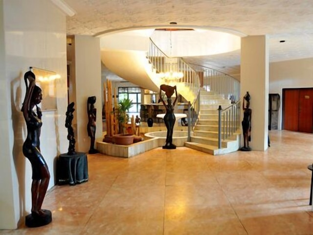 マリアドール パレス