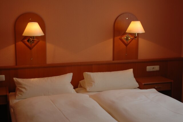 ホテル ツム ベーレン