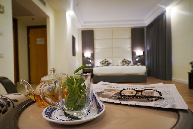 アンバサダー ホテル