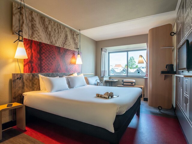 イビス アムステルダム センター ストープラ