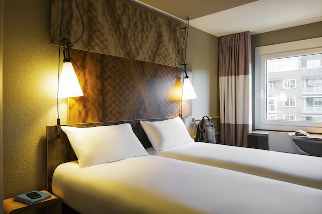 イビス アムステルダム センター ストープラ