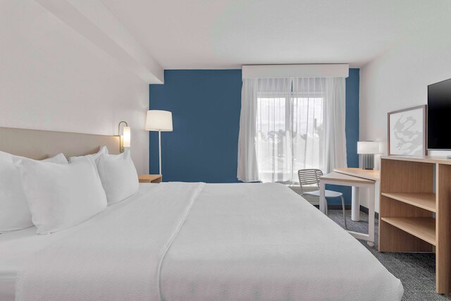 スパーク バイ ヒルトン オーランド ニア シーワールド