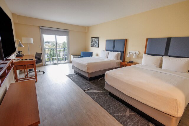 セブン セブリング レースウェイ ホテル