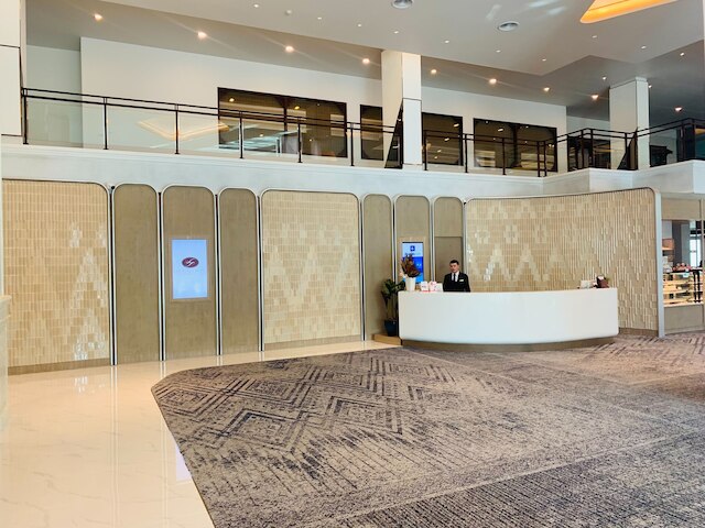 ラオ プラザ ホテル