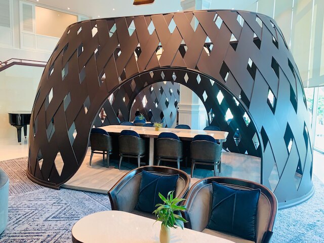 ラオ プラザ ホテル