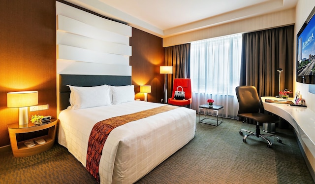 ホテル アルマダ ペタリン ジャヤ