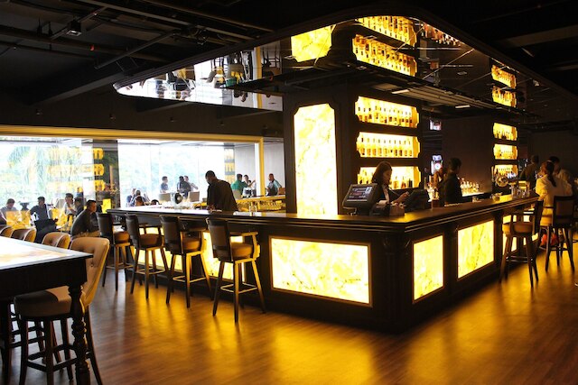 ホテル アルマダ ペタリン ジャヤ