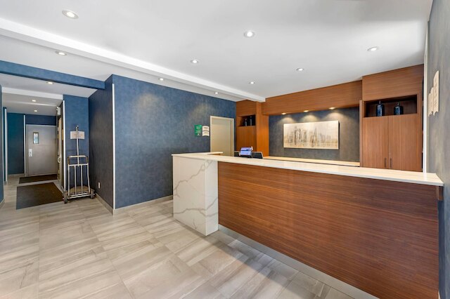 クオリティ イン センター - ヴィル