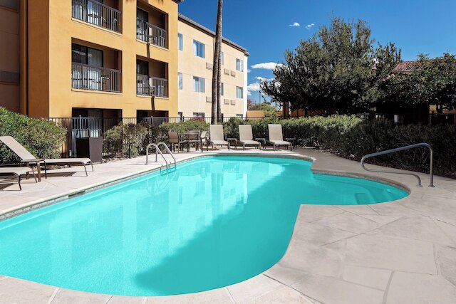 コートヤード バイ マリオット タスカン ウィリアムズ センター