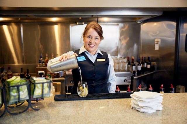 エンバシー・スイーツ・バイ・ヒルトン・ロサンゼルス・ロサンゼルス国際空港・サウス / エル・セグンド