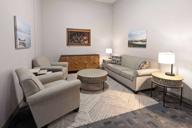 デイズ イン バイ ウィンダム ハッチンソン