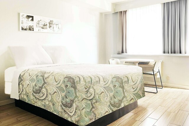 ロードウェイ イン シビック センター