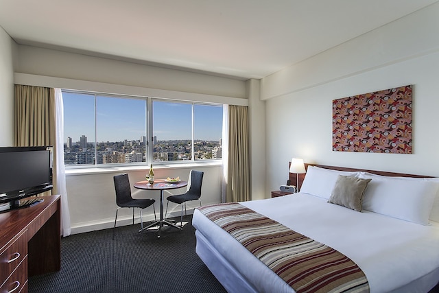 マックリー ホテル