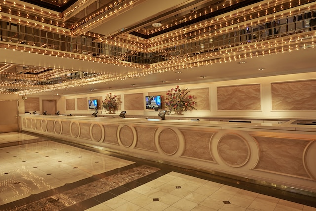 フォー クイーンズ ホテル アンド カジノ