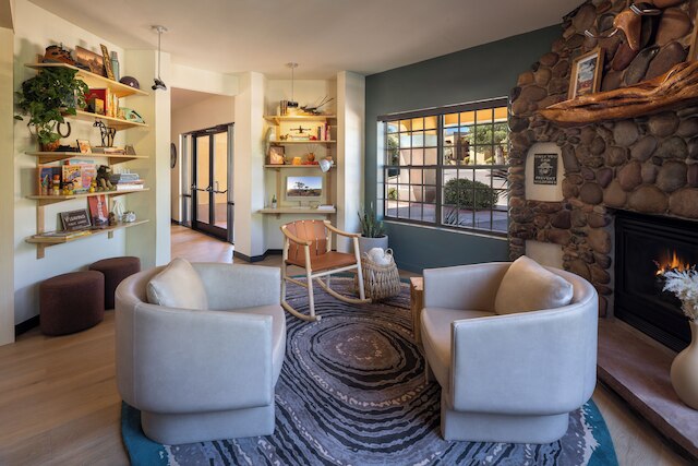 マウンテン モダン セドナ