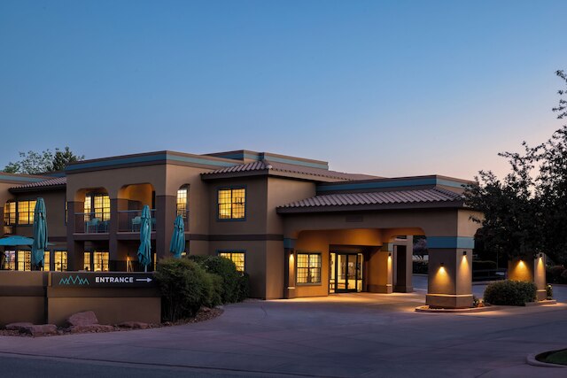 マウンテン モダン セドナ