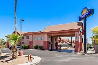 デイズ イン バイ ウィンダム ツーソン エアポート