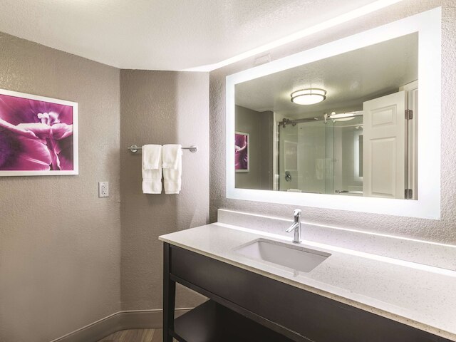 ラ キンタ イン & スイーツ バイ ウィンダム オースティン ネア ザ ドメイン