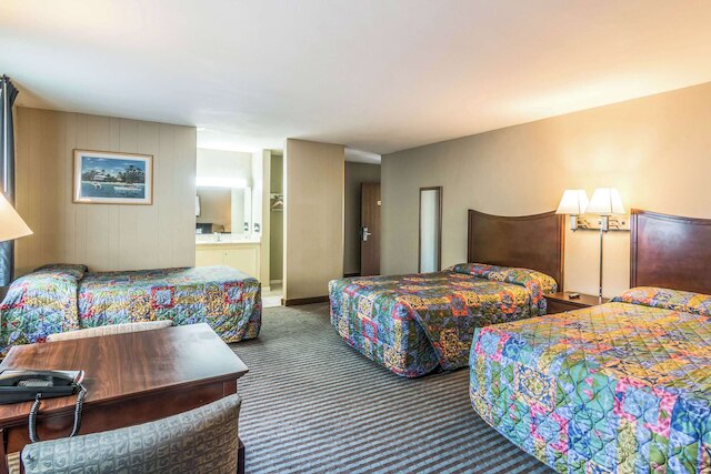 ロードウェイ イン レガロッジ