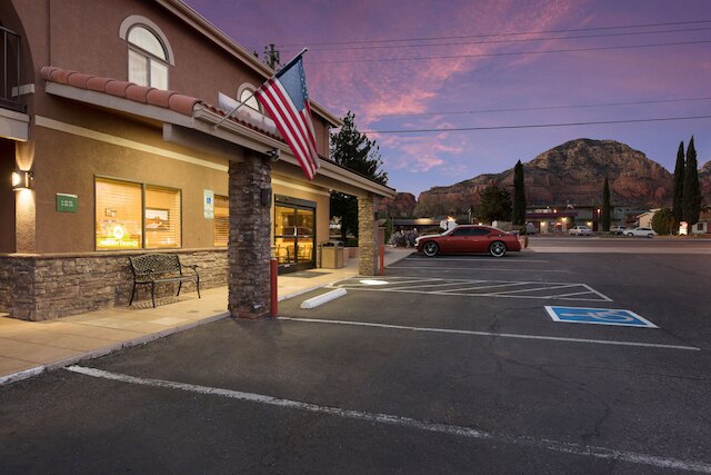 グリーン ツリー イン セドナ