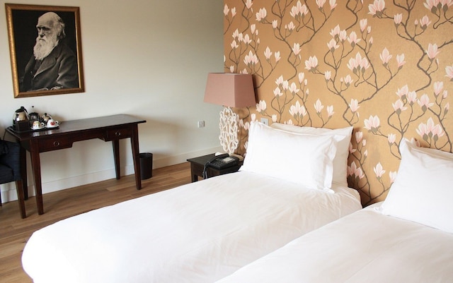 ザ バーシティ ホテル & スパ