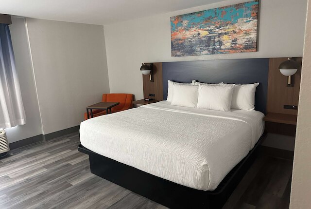 ラ キンタ イン & スイーツ バイ ウィンダム フルトンデール バーミンガム ホームウッド