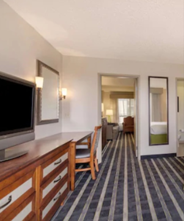 エンバシー・スイーツ バイ ヒルトン サンフランシスコ エアポート ウォーターフロント