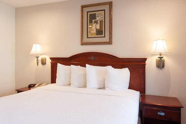 スタジオ シティ コート ヤード ホテル