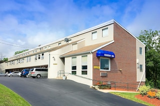 ロードウェイ イン ステート カレッジ - ユニバーシティ近く