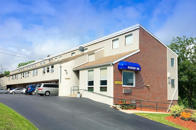 ロードウェイ イン ステート カレッジ - ユニバーシティ近く