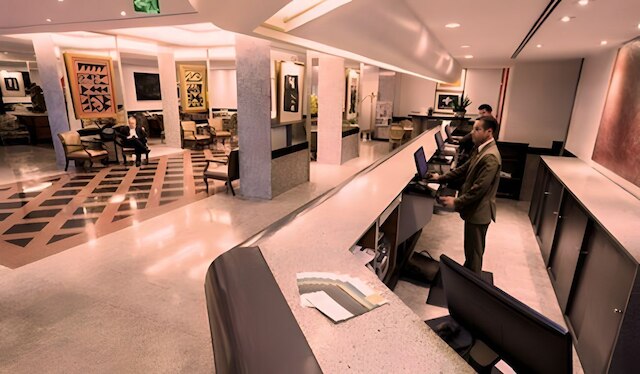 クビチェック プラザ ホテル