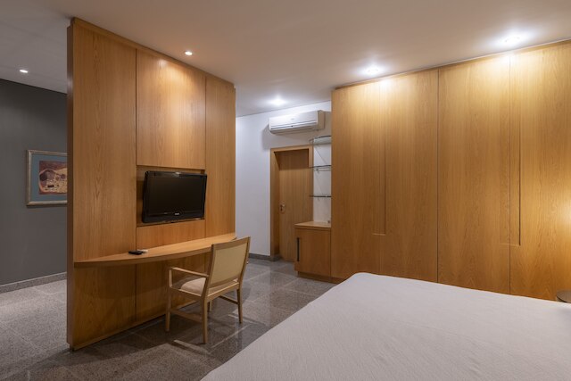 デルプラザ エクセルシオール サンパウロ - バイ モンレアル