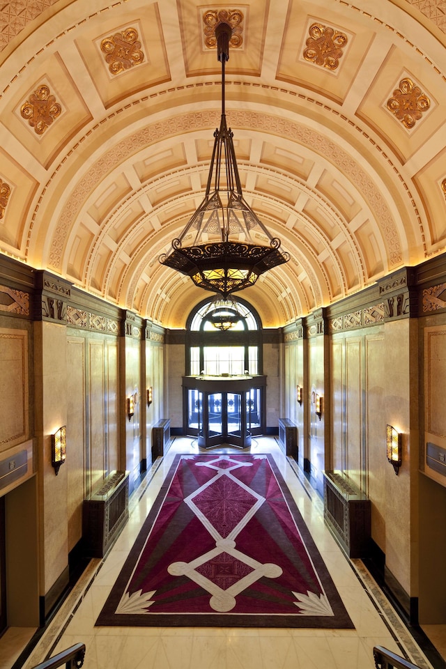 Fairmont Peace Hotel on the Bund