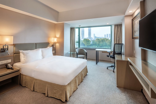 ホリデイ・イン リバーサイド 武漢 by IHG (武漢晴川假日酒店)