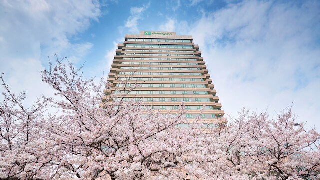 ホリデイ・イン リバーサイド 武漢 by IHG (武漢晴川假日酒店)