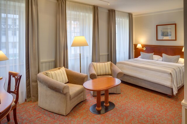 アドリア ホテル プラハ