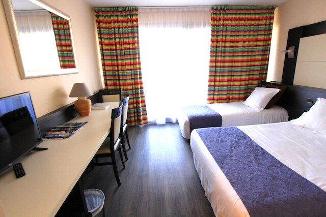 ジ オリジナルズ シティ、オテル ギャラクシー、ナイス アエロポルト