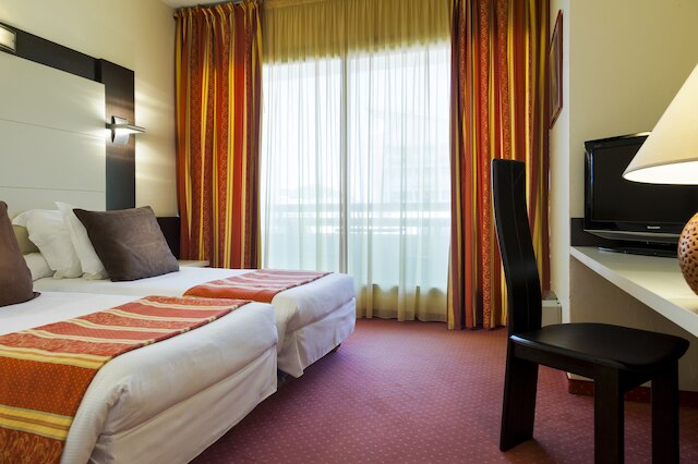 ジ オリジナルズ シティ、オテル ギャラクシー、ナイス アエロポルト