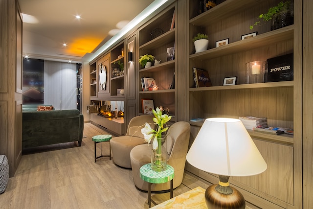 ホテル ウォルドーフ モンパルナス