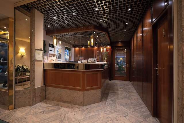 ベルンシュタインビラカスタニア