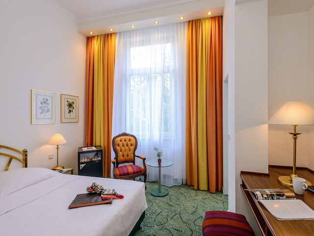 ホテル パルメンホフ