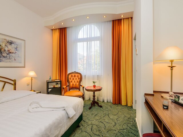 ホテル パルメンホフ