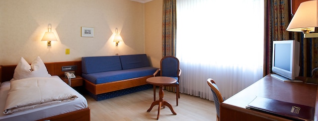 ホテル カルメン