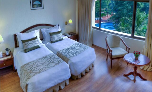 ホテル クラークス シラーズ