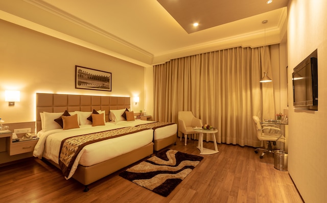 ホテル クラークス シラーズ