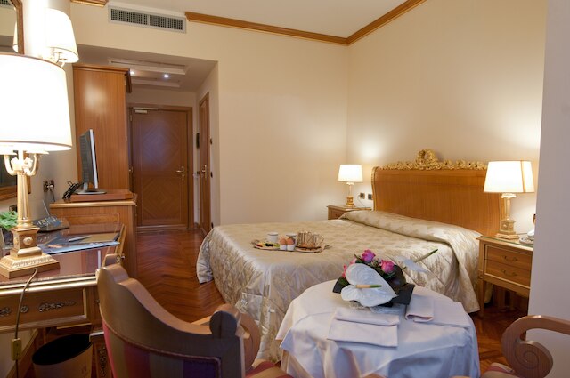 マルコーニ ホテル