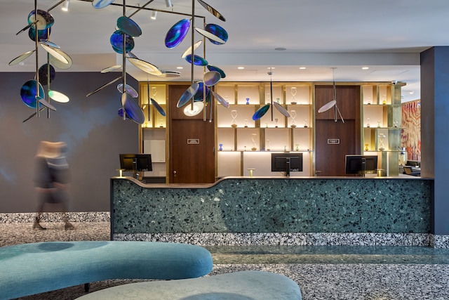 ネリンガ ホテル