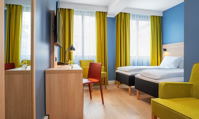 トーン ホテル アストリア